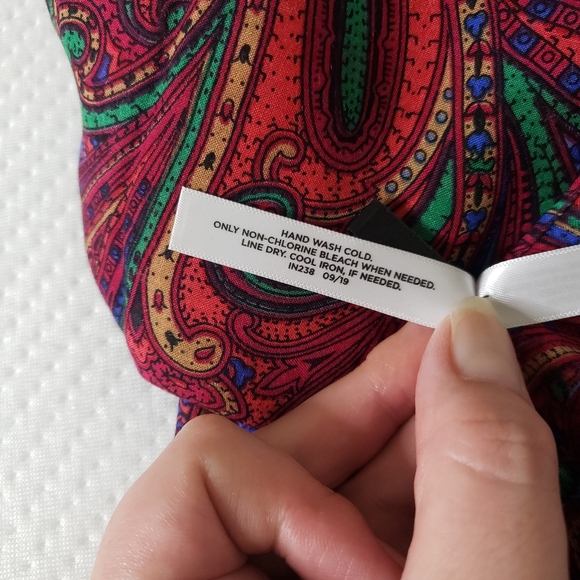 Talbots Radiant Scarf - Picture 9 of 11